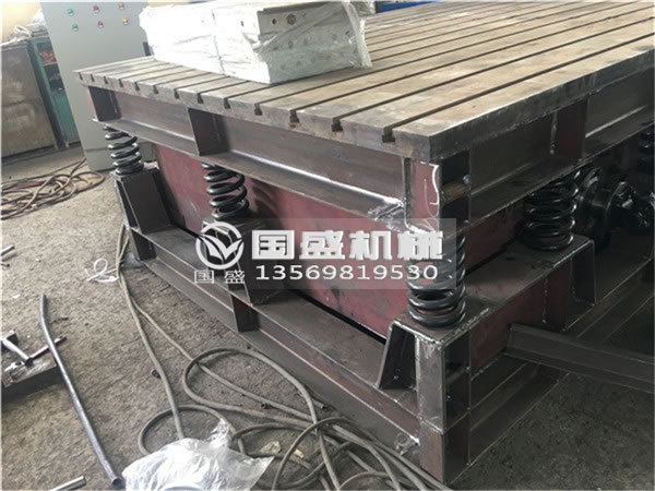 振動(dòng)電機(jī)三維圖 振動(dòng)電機(jī)三維圖