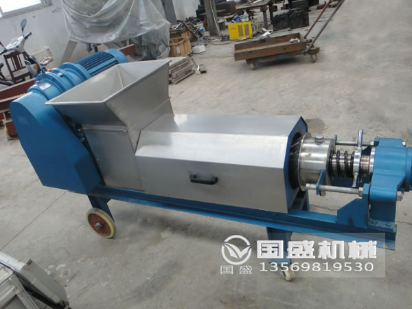 大型螺旋榨汁機(jī) 大型螺旋榨汁機(jī)